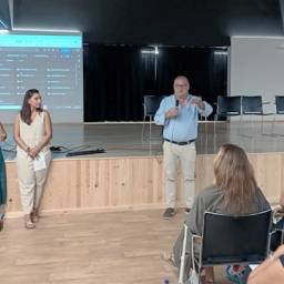 Professores da Carlos Gargaté reúnem-se na JFCCS